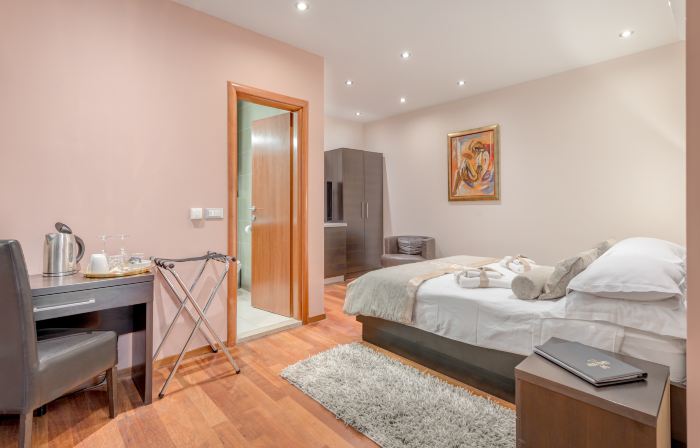 Palace Suites Heritage Hotel - Adults Only