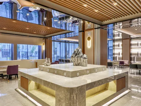 Crystal Orange Hotel Shanghai Hongqiao Hub National Exhibition Center Отели рядом с достопримечательностью «Zhuzhai Guan Yu’s Temple»