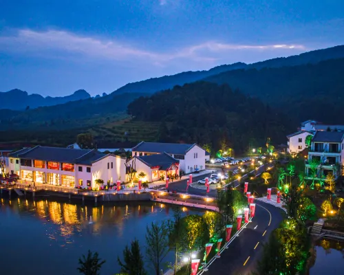 Langshan Sun Valley Ecological Resort Hotels in Xinning