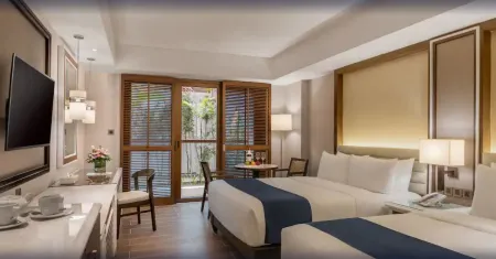 Henann Crystal Sands Resort