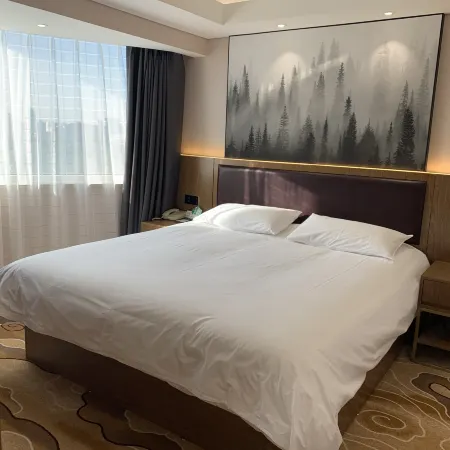Golden Oasis Hotel