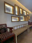 Jin Ding Hotel (Yuexia Building)