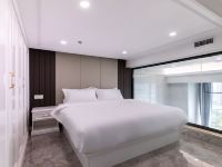 壹家智能公寓(泉州万达店) - 复式精品大床房