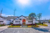 Yueting hot spring villa in Tengchong Hotel in zona Tong Qinghai Volcano Lake Landscape