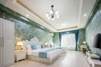 Xingangjing Apartment Hotel(Dalian Harbor Plaza International Conference Center store) - Condos