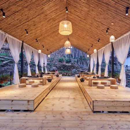 Nankunshan Huaxi Yuyunshu Wild Luxury Hotel