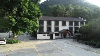 Qingquangu Homestay
