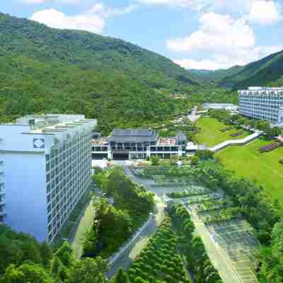 Xinfeng Utop Spring Primeval Forest Resorts Hotel Exterior