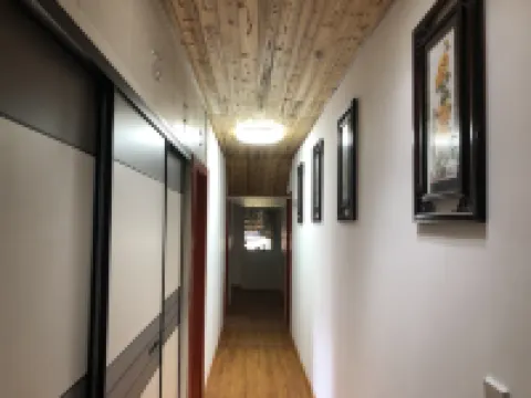 Yueyang Shidamen Inn