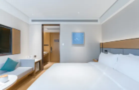 JI Hotel (Shanghai Lujiazui Minsheng Road Metro Station) Hotels near Minsheng Road Station