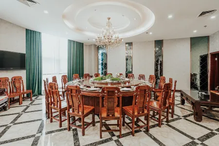 Yunhe Warwick International Hotel Отели рядом с достопримечательностью «Changting Beach»