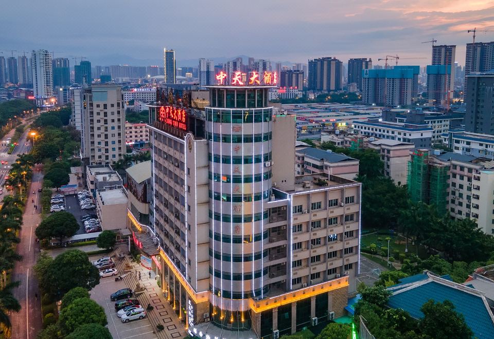 hotel overview picture