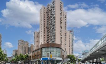 Hi Inn Hotel (Shanghai Xujiahui Wantiguan)