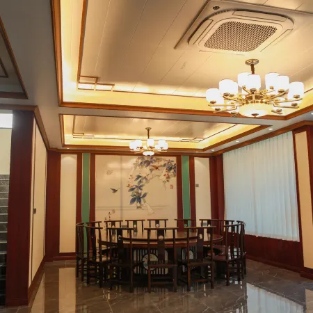 Ningguo Hostel Inn (Sichuan-Tibet Line Store in South Anhui)