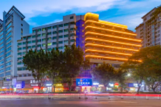 Guangfei Meisitu E-sports Homestay (Huizhou West Lake Park Bus Station) Hotel di 