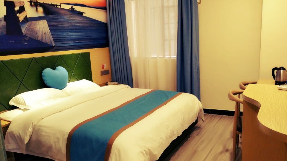 Shenzhen Center Theme Hotel