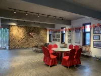 Qinyuan old locust tree home stay Hotels in Qinyuan