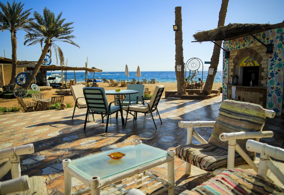 Habiba Beach Lodge - Housity