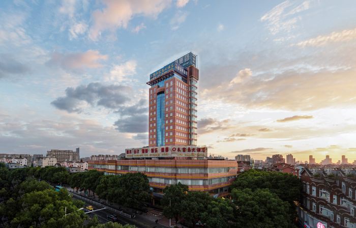 Jiangyin Life Island Hotel
