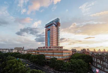 Jiangyin Life Island Hotel