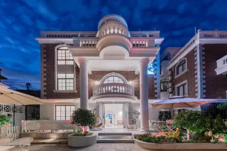 Yuejing Yazhu Homestay (Xiamen Gulangyu Riguangyan Shop)