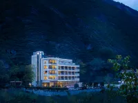 Bipenggou Guanshan Wangyue Hotel Hotels in Li County