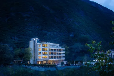 Bishanggou mountain view Moon Hotel Hotels in Li County