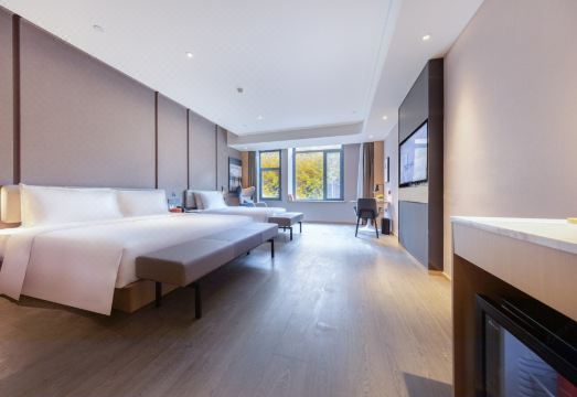 아투어 호텔 난징대 지하철역