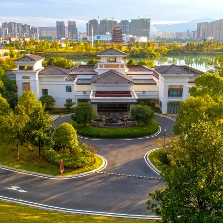 Donghu Hotel