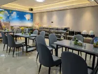 Wanhao Holiday Hotel