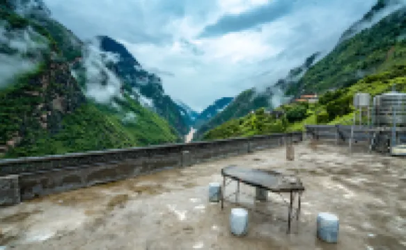 香格里拉中虎跳張老師客棧 鄰近雲南·香格里拉中虎跳峽的酒店