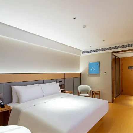 JI Hotel (Guilin Xiangbi Shan Scenic Area Jiefang Bridge)