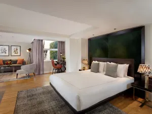 Holmes Hotel London