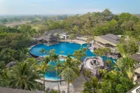 Springfield Village Golf & Spa Hotel dekat Silpakorn University Phetchaburi IT Campus