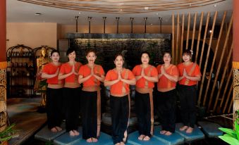 Hualongcheng Hotel