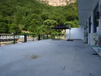 WanxianshanGuoLiang Kelaiju Homestay (Nanpingcun Shop) Hotels in Guoliang village wanxianshan