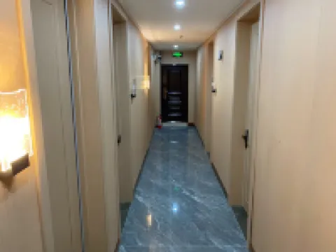 Xi Zaomeng E-Sports Hotel (Xiyalibao Plaza)