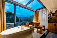 Shennongjia Yinyue B & B Hotel di Shennongjia
