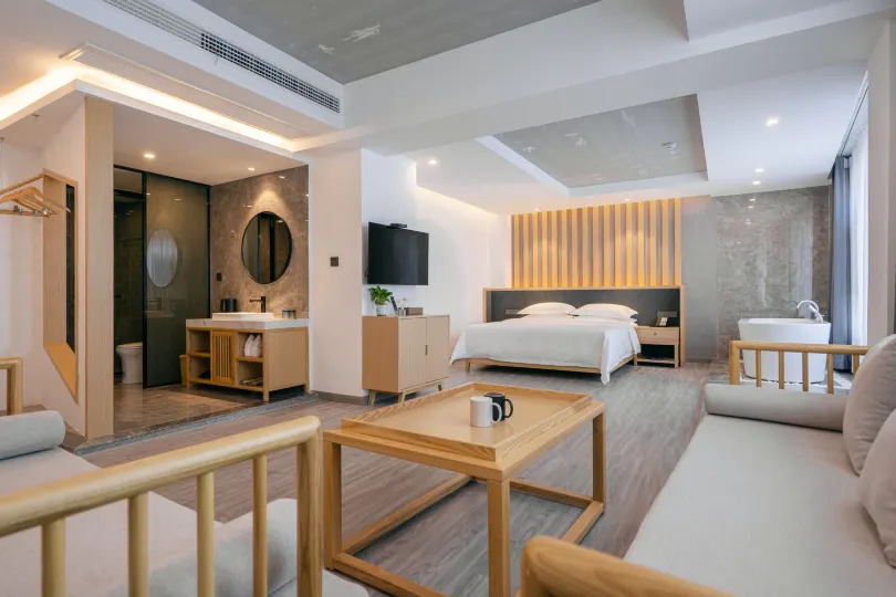 Mountain and Creek House (Zhangjiajie Forest Park Wulingyuan landmark store)