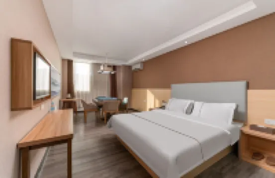 Lotto Hotel (Guangzhou Baiyun Railway Station Jinxuan Plaza) Hotels near Xihu