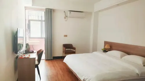 Nanning Mengxiangge Apartment (Xixiangtang Passenger Transport Terminal Shop)