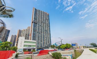 Laikeli Rainbow Apartment (Longjing Garden Lanshi Subway Station, Foshan)