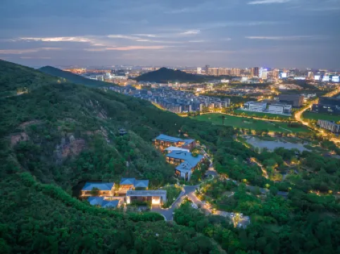 蘇州科技城託尼洛·蘭博基尼ROSSO飯店 鳳凰寺附近的飯店