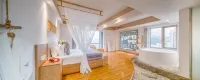 Caiyun Chunxu · High-Altitude View City Homestay (Huaguoyuan White House Shopping Center Branch) Hotels in 