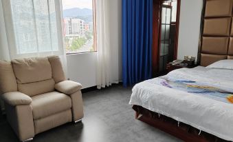 Wuchuan Country Love Hotel