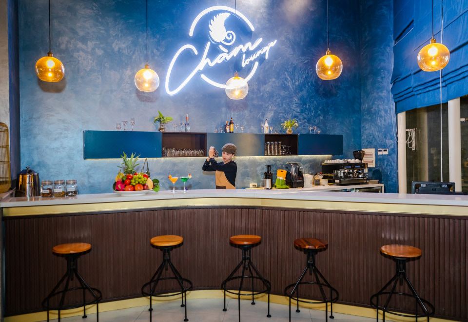 Grand Ha Long Hotel Over view