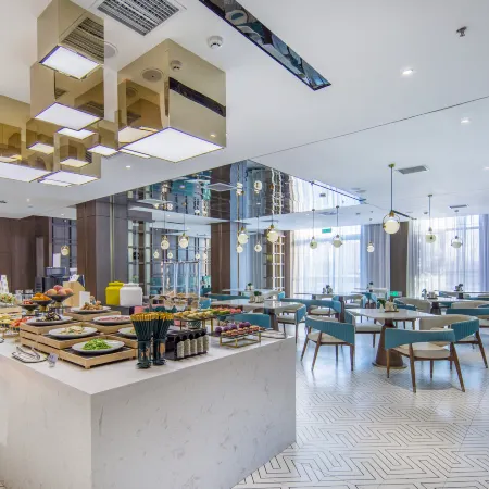 Atour Hotel Jincheng Gaoping East High-speed Railway Station