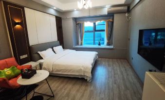 Huanpeng Apartment