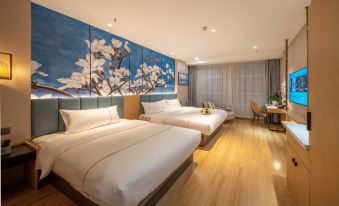 Magnotel Hotel (Qingdao Jinshatan Pijiucheng)