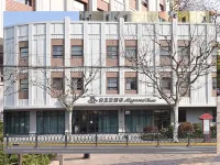 Magnotel Hotels near Daning Lingshi Park